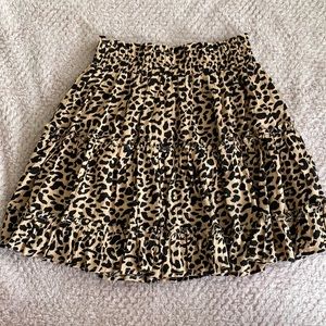 Molly green size small cheetah skirt